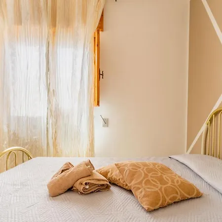 Amare 1 Torre Specchia Ruggeri